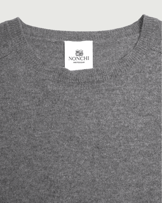 Nonchi grey basic cashmere sweater for women, crafted from 100% A-grade cashmere from Kashmir, elegant and soft.