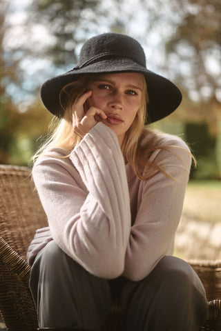 The Havn Sweater - Nonchi Cashmere